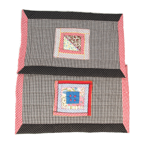 Jogo americano com detalhes em patchwork